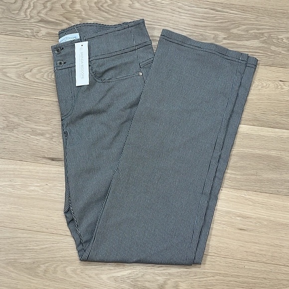 NWT BRENDA BEDDOME Straight Leg Pant 607A Houndstooth Black White Size 31 - Picture 5 of 11